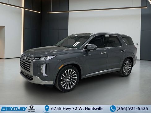 Used 2025 Hyundai Palisade Calligraphy image 1