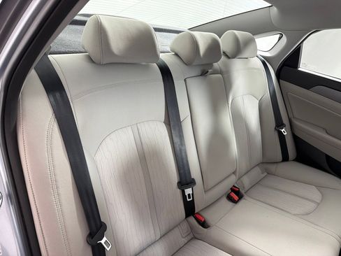 Used 2016 Hyundai Sonata SE FWD image 20