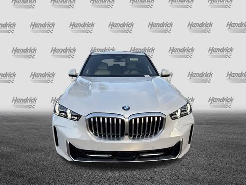New 2026 BMW X5 xDrive40i image 3