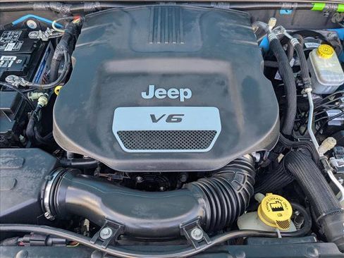 Used 2017 Jeep Wrangler Unlimited Sport w/ Quick Order Package 24S image 21