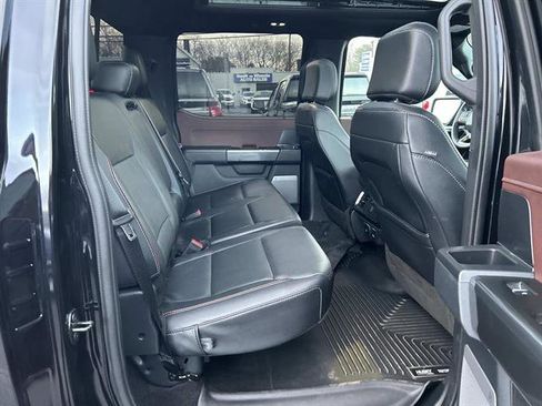 Used 2022 Ford F150 Lariat w/ Equipment Group 502A High image 16