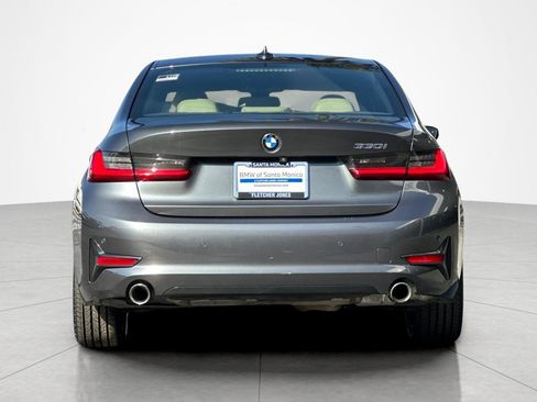 Used 2021 BMW 330i Sedan w/ Convenience Package RWD image 4