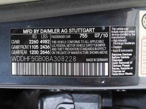 Used 2011 Mercedes-Benz E 350 Sedan image 28