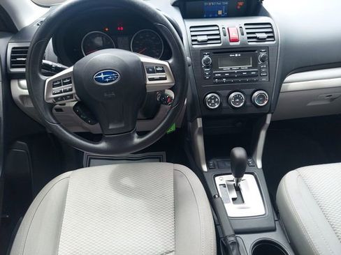 Used 2015 Subaru Forester 2.5i Premium w/ Popular Package #2 AWD/4WD image 12