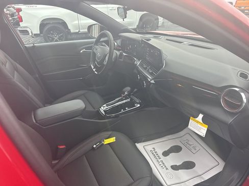 New 2026 Chevrolet Trax RS w/ Driver Confidence Package image 20