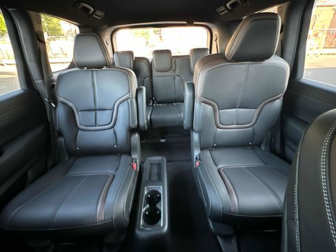 New 2026 Nissan Armada SL w/ Captain's Chari Seat Package image 26