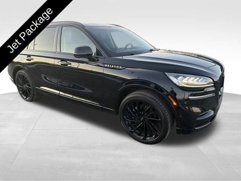 Used 2023 Lincoln Aviator Reserve w/ Equipment Group 201A image 11