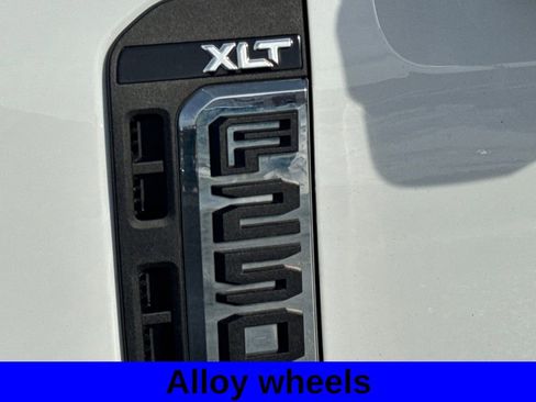 Used 2023 Ford F250 XLT w/ Snow Plow Prep Package image 19