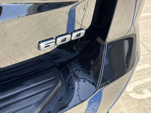 Used 2023 Cadillac Escalade ESV Sport image 30