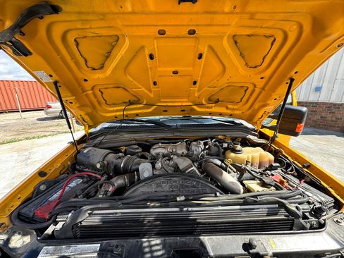 Used 2010 Ford F450 4x4 Regular Cab Super Duty image 26