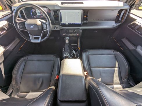 Used 2021 Ford Bronco Badlands image 28