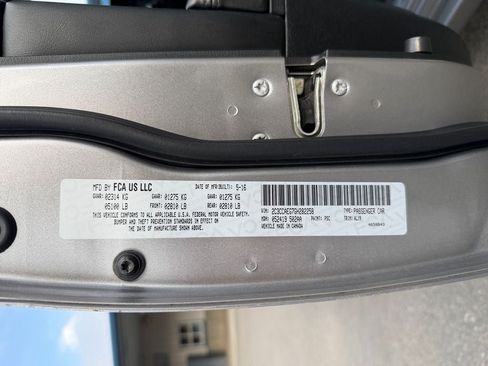 Used 2016 Chrysler 300 C RWD image 36