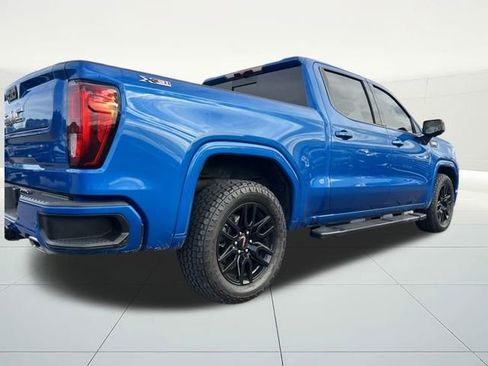 Certified 2022 GMC Sierra 1500 Elevation w/ Elevation Premium Package image 4