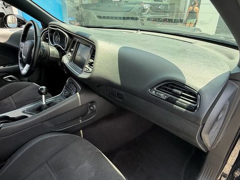 Used 2016 Dodge Challenger R/T Scat Pack RWD image 14