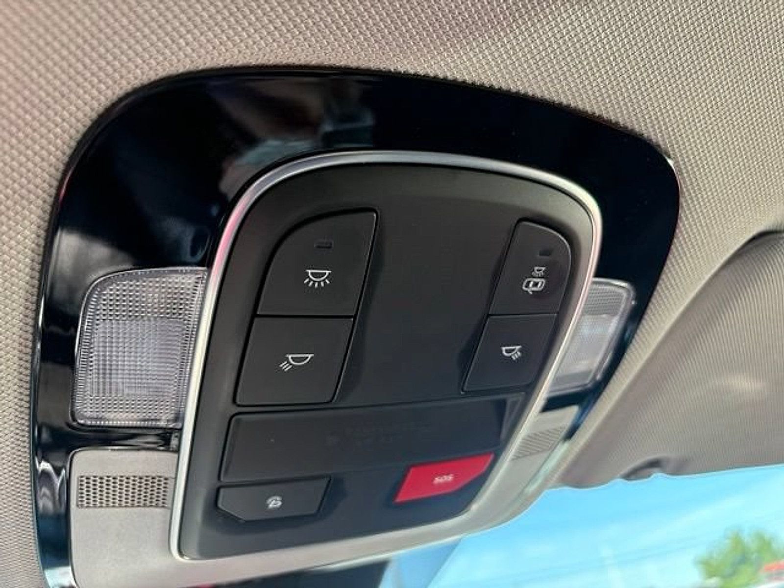 Certified 2023 Hyundai Santa Fe SEL AWD/4WD image 14