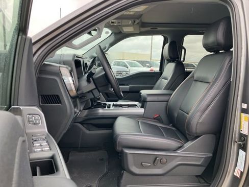 New 2025 Ford F250 Lariat w/ Lariat Ultimate Package image 25