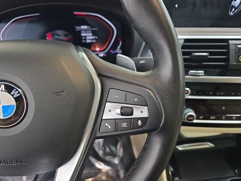 Used 2021 BMW X4 xDrive30i w/ Premium Package image 18