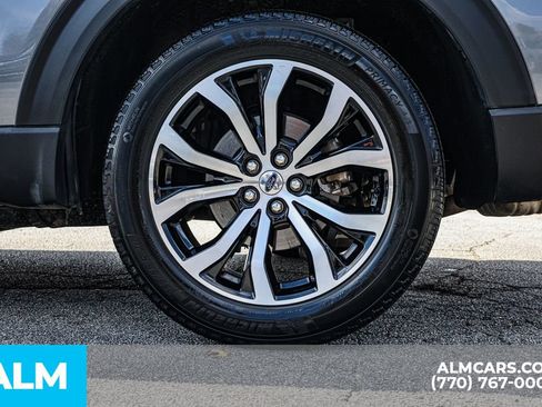 Used 2025 Ford Explorer ST-Line image 17