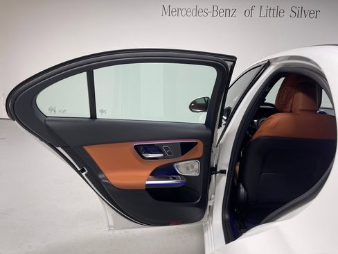Used 2025 Mercedes-Benz C 300 4MATIC Sedan image 23
