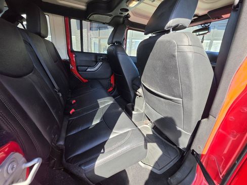 Used 2017 Jeep Wrangler Unlimited Sport w/ Quick Order Package 24S AWD/4WD image 34
