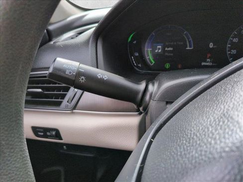 Used 2022 Honda Accord Hybrid image 10