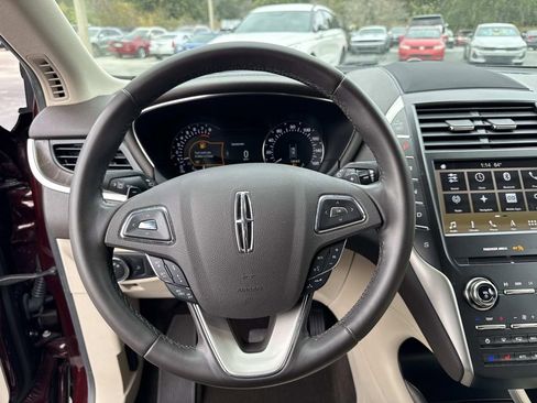 Certified 2019 Lincoln MKC Reserve w/ MKC Technology Package image 26