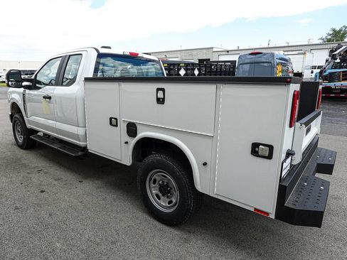 New 2026 Ford F250 XL w/ XL Chrome Package AWD/4WD image 6