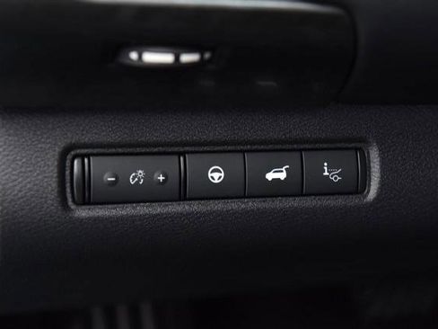 New 2026 Nissan Pathfinder Platinum image 12