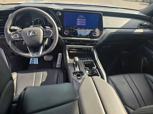 New 2026 Lexus TX 500h AWD image 23