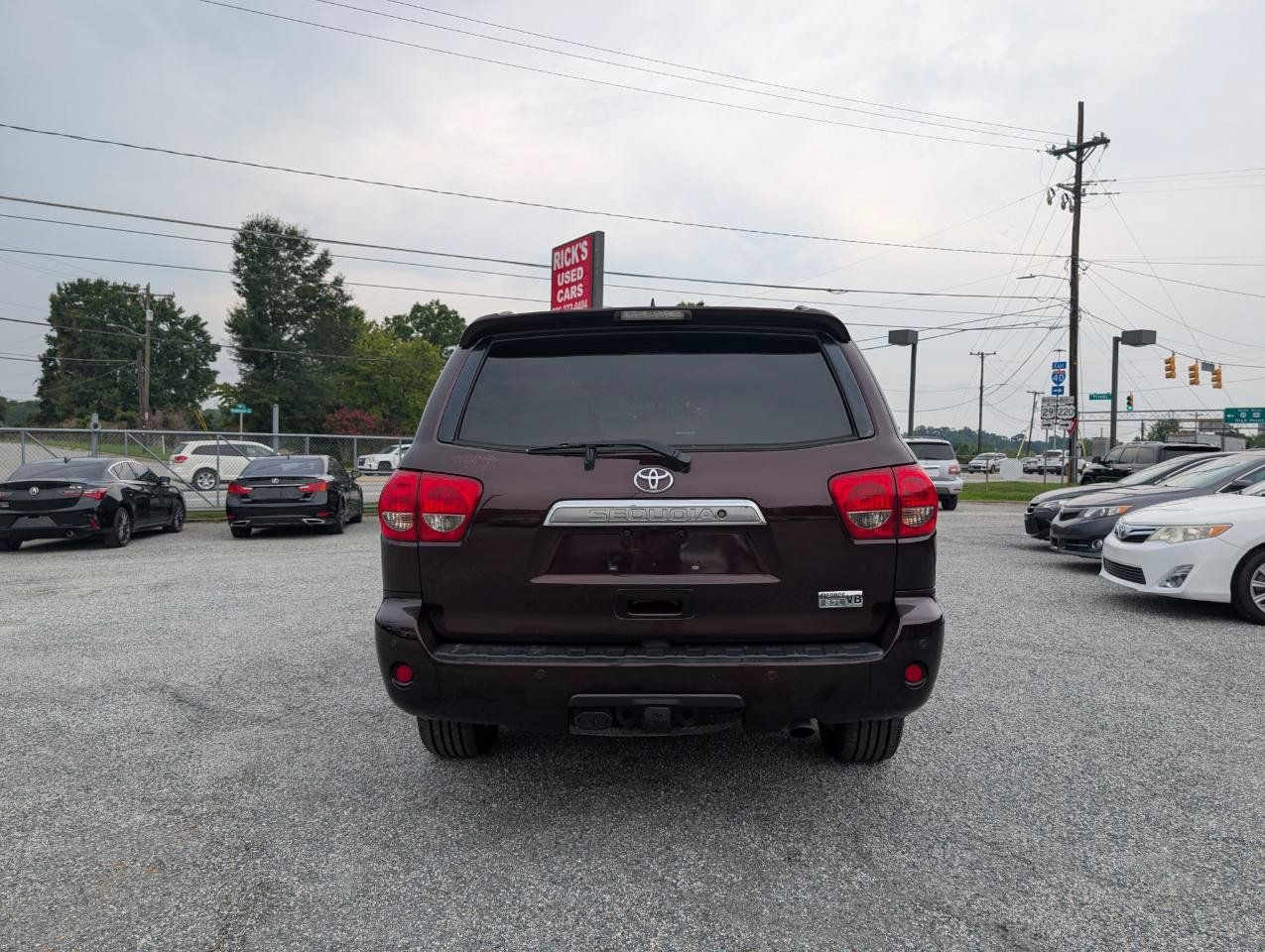 Used 2014 Toyota Sequoia Platinum RWD image 5