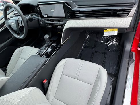 New 2026 Toyota Camry XLE image 10