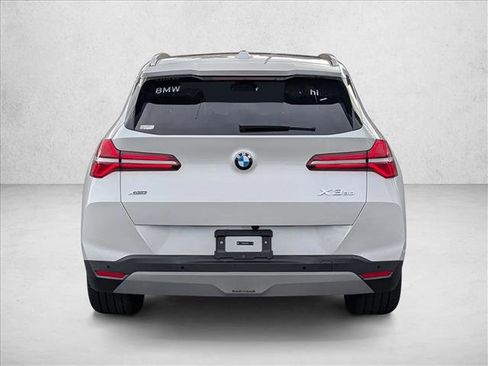 Used 2025 BMW X3 xDrive30i w/ Premium Package image 7