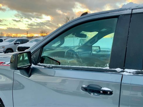 Used 2020 Chevrolet Silverado 1500 LT Trail Boss image 11