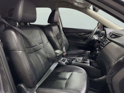 Used 2020 Nissan Rogue SL image 57