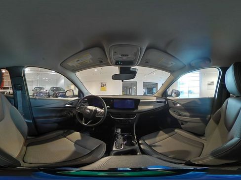 Used 2025 Buick Encore GX Preferred image 42