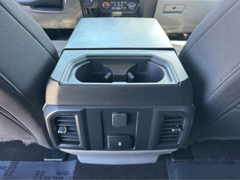 Used 2018 Ford F150 XL w/ Equipment Group 101A Mid AWD/4WD image 17