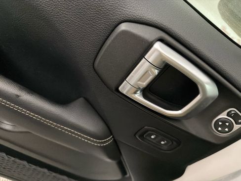 Used 2019 Jeep Wrangler Rubicon image 23