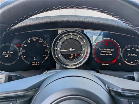 Used 2021 Porsche 911 Carrera image 17