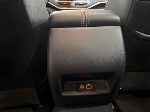 Used 2023 Nissan Altima 2.5 SR w/ SR Premium Package AWD/4WD image 13
