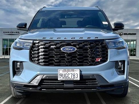 Used 2025 Ford Explorer ST w/ Sun And Sound Package image 2