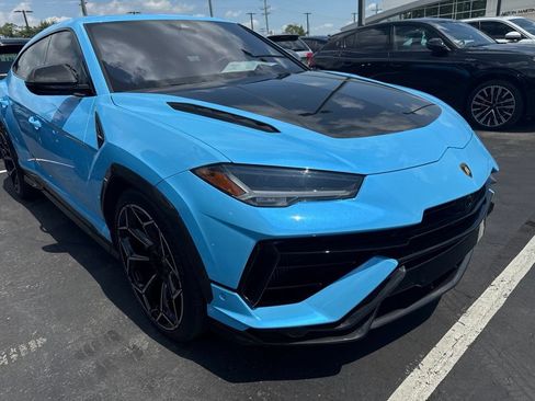 Used 2024 Lamborghini Urus Performante AWD/4WD image 11