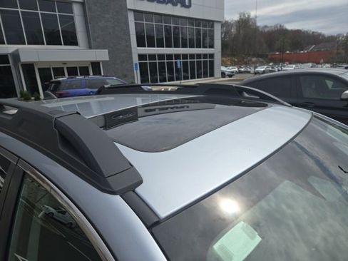 Used 2023 Subaru Outback Limited image 4