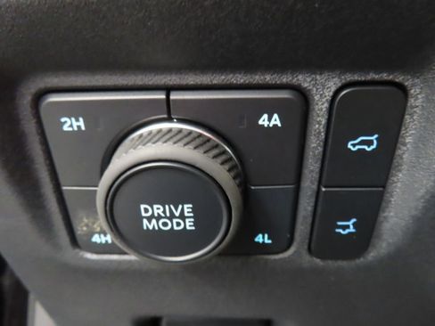 Used 2025 Ford Expedition Max Active image 62