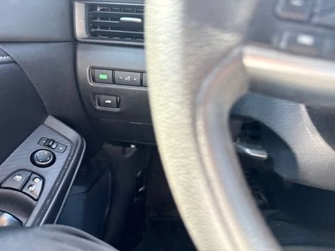 Used 2021 Nissan Sentra S FWD image 28