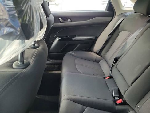 Used 2023 Kia K5 LXS FWD image 7