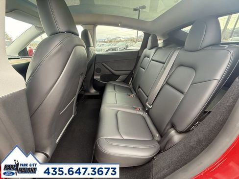 Used 2023 Tesla Model Y Performance image 10