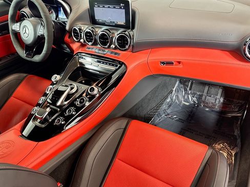 Used 2019 Mercedes-Benz AMG GT C image 24
