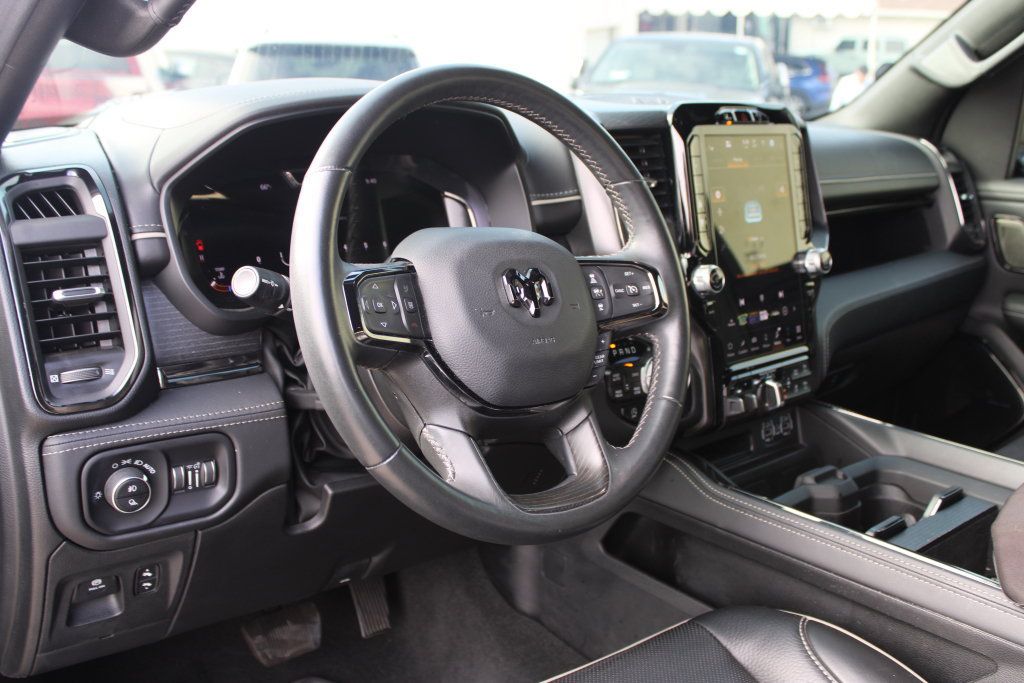 Used 2024 RAM 1500 Limited AWD/4WD image 31