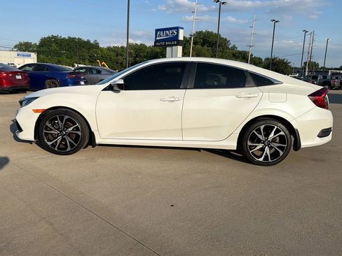 Used 2019 Honda Civic Sport image 8