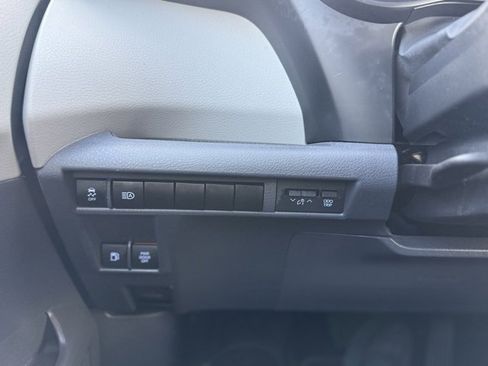 Used 2021 Toyota Sienna LE image 15